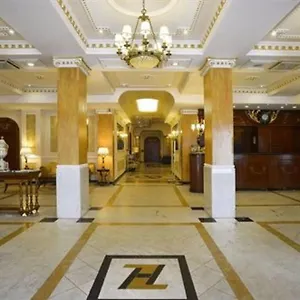 Zanhotel Europa Болонья